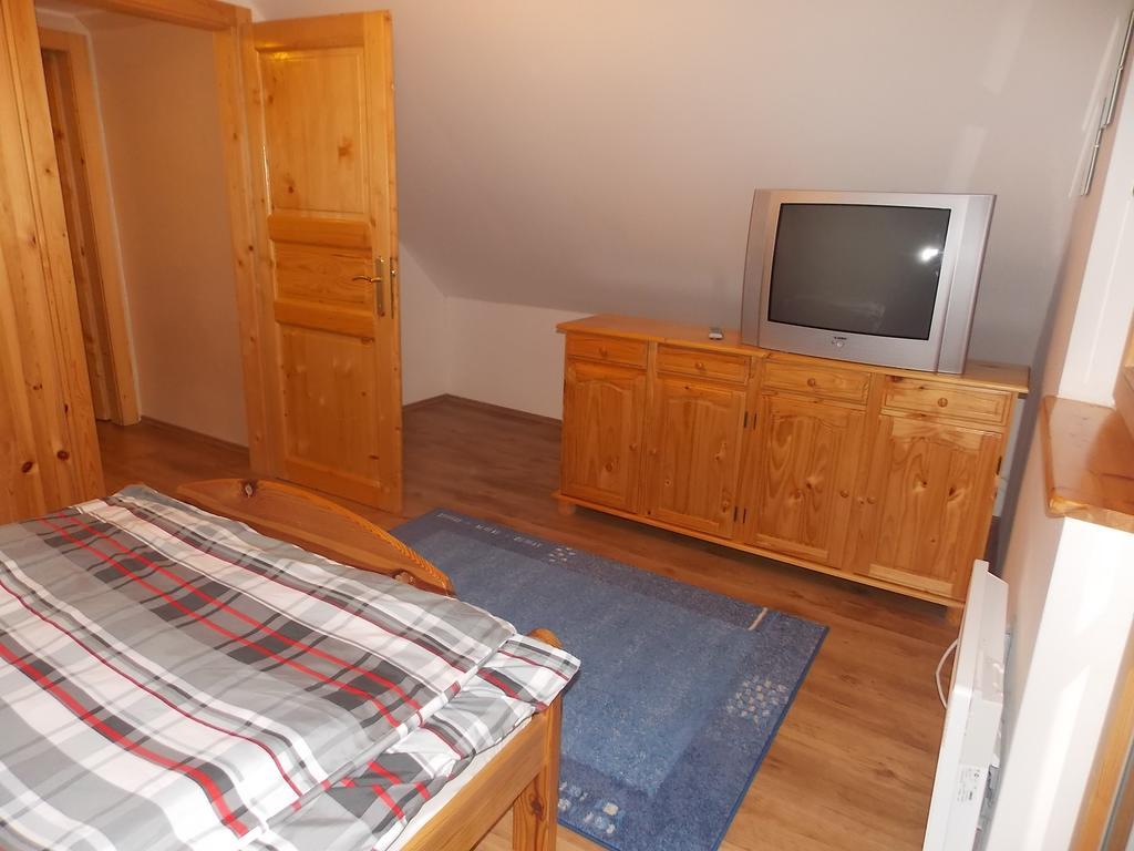 Holiday House Kaja Mojstrana Room photo